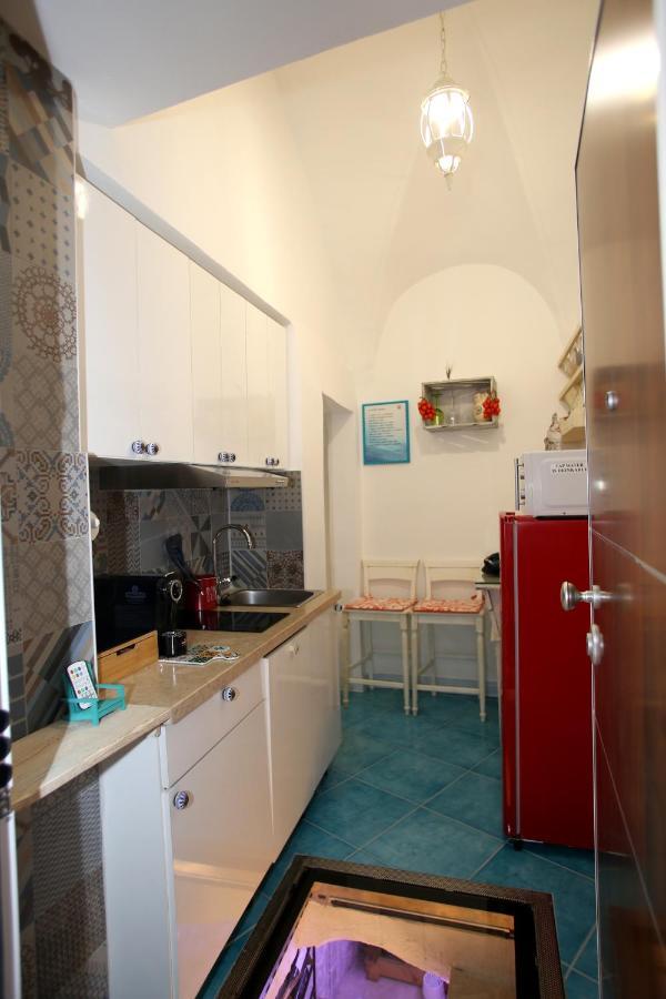 Piazzetta Petrone Apartments + Parking Vieste Eksteriør bilde