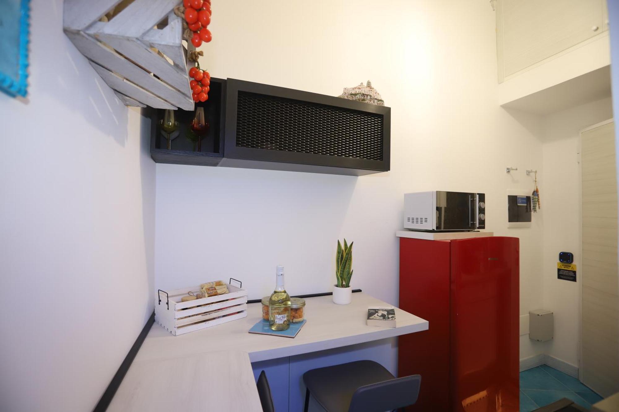 Piazzetta Petrone Apartments + Parking Vieste Eksteriør bilde